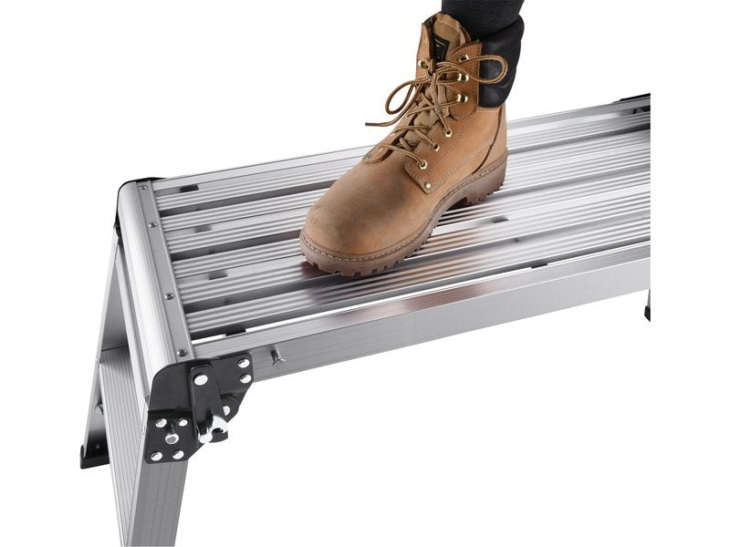 Összecsukható munkapad