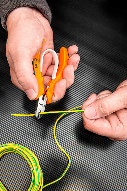 NEO TOOLS OLDALCSÍPŐ FOGÓ 110MM 25 év garanciával 01-106