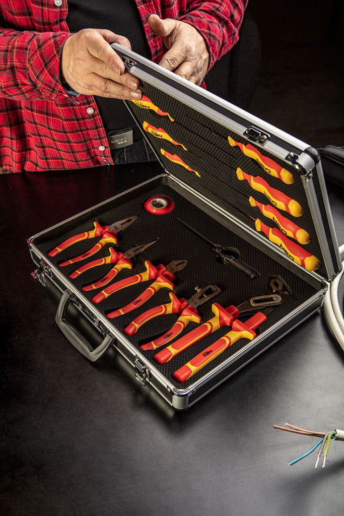 NEO TOOLS Szerszámkészlet 1000V, szigetelt 13db 25 év garanciával 01-234