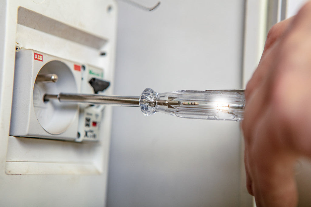 NEO TOOLS Szerszámkészlet 1000V, szigetelt 7db 25 év garanciával 01-235