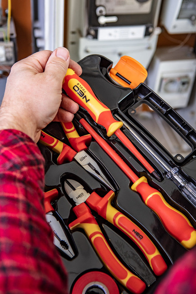 NEO TOOLS Szerszámkészlet 1000V, szigetelt 7db 25 év garanciával 01-237