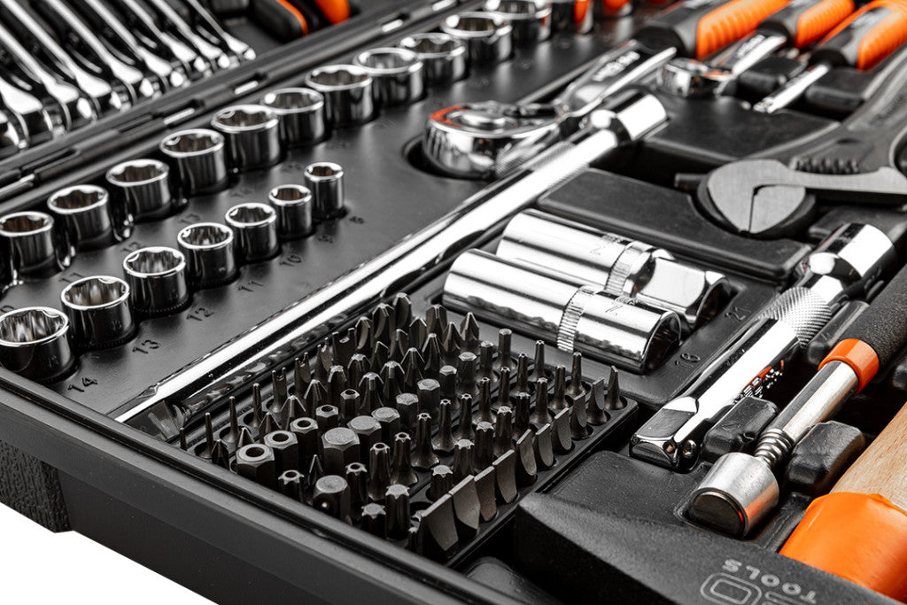 NEO TOOLS Szerszámkészlet 143db 25 év garanciával 08-945