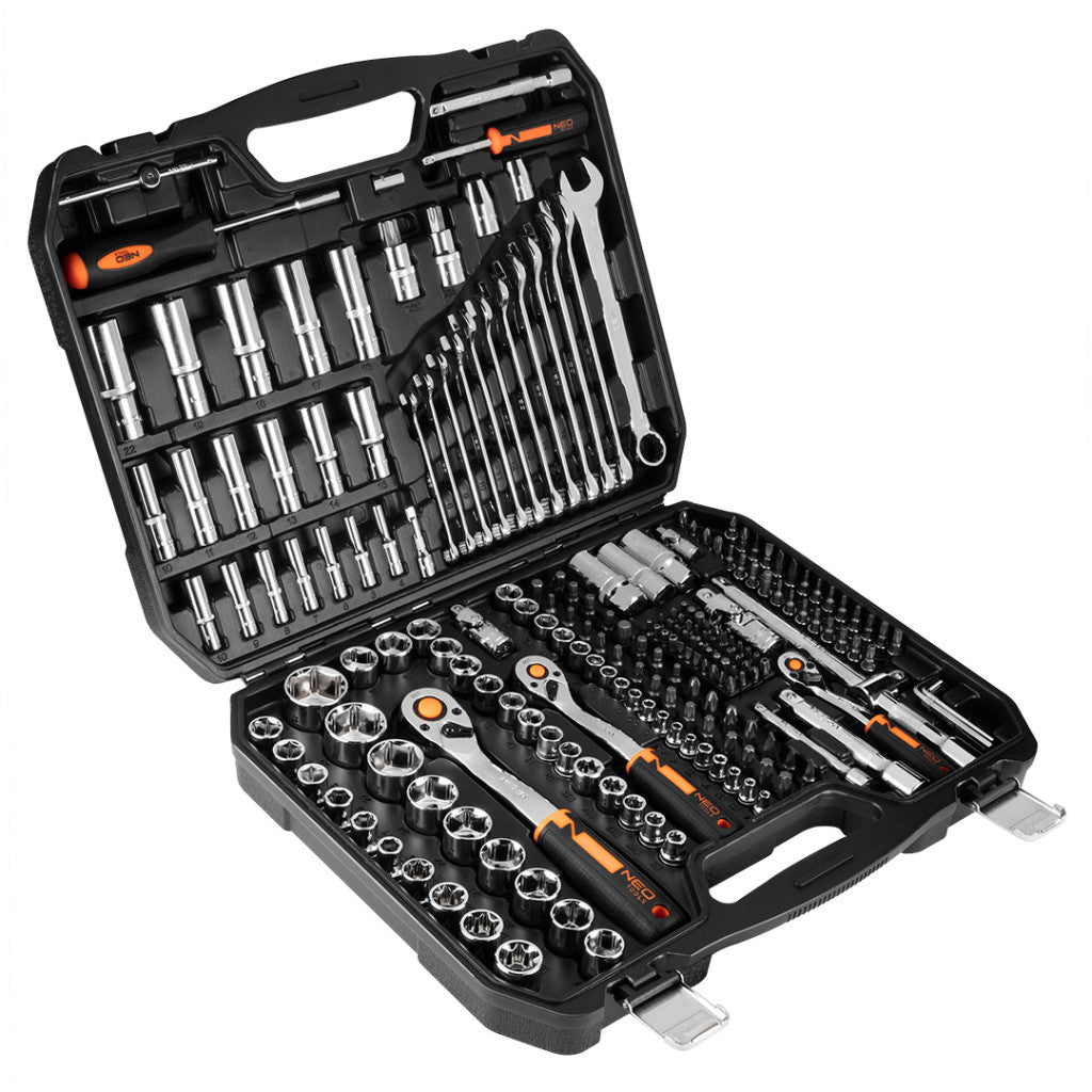NEO TOOLS Dugókulcskészlet + szerszámkészlet 1/4", 3/8", 1/2", 219db 25 év garanciával 10-076