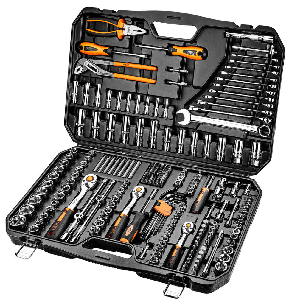 NEO TOOLS Dugókulcskészlet + szerszámkészlet 1/4", 3/8", 1/2", 233db 25 év garanciával 10-078