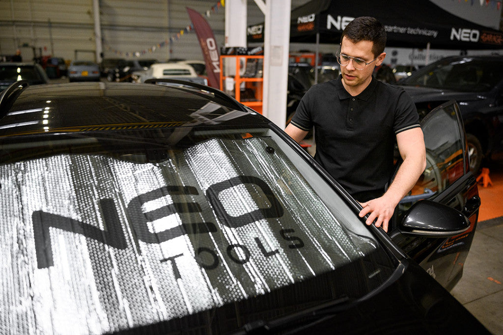 NEO TOOLS Szélvédő takaró, napellenző, dupla szigetelt, belső 10-471