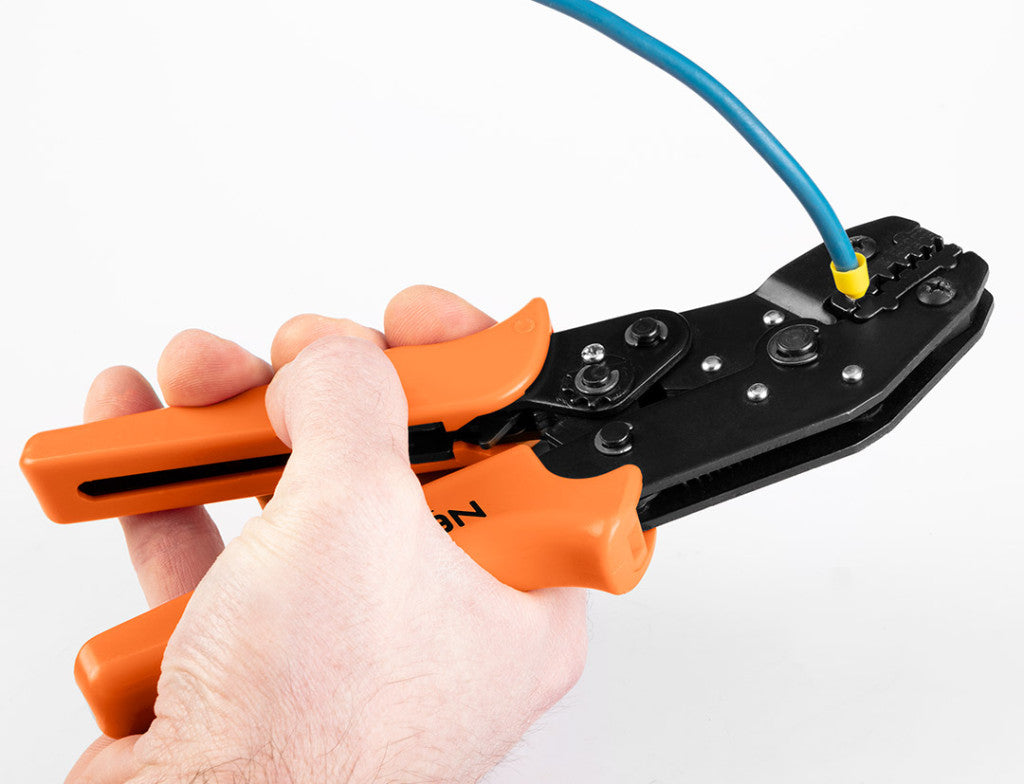 NEO TOOLS Krimpelő-, kábelsarufogó 0.25-6mm2 25 év garanciával 01-544