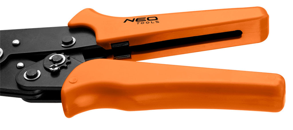 NEO TOOLS Krimpelő-, kábelsarufogó 0.25-6mm2 25 év garanciával 01-544