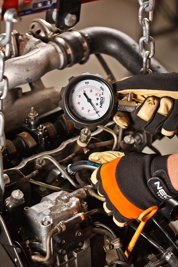 NEO TOOLS Kompresszió mérő készlet diesel 16db 11-262