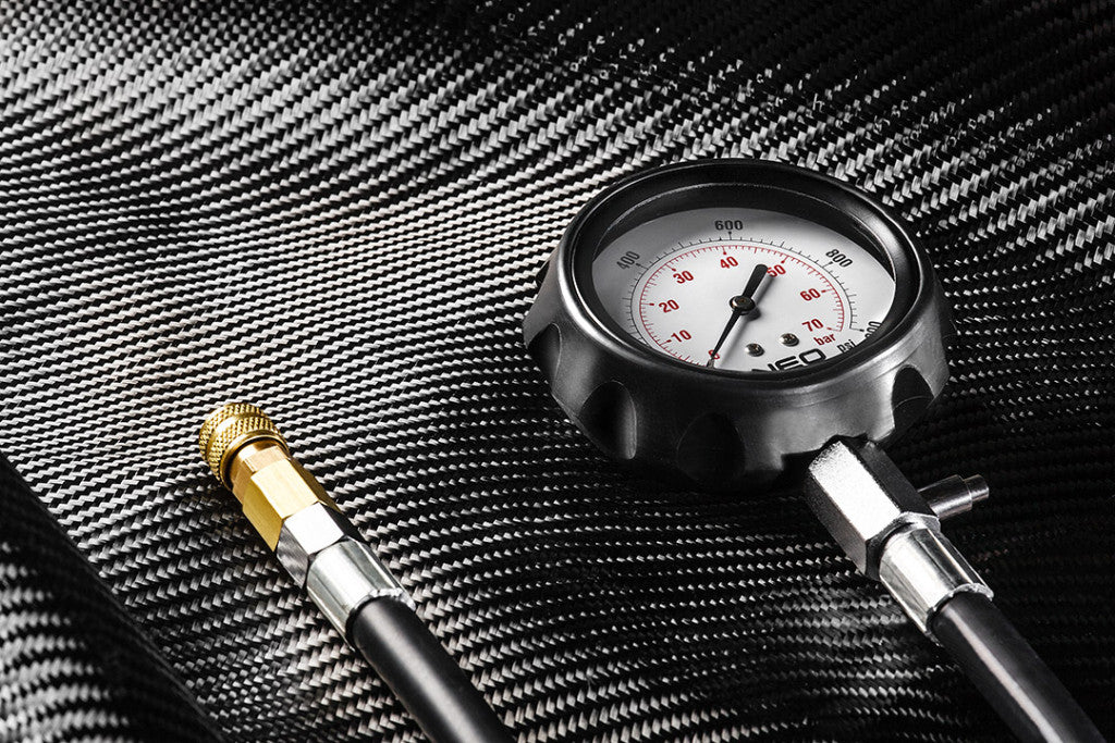 NEO TOOLS Kompresszió mérő készlet diesel 16db 11-262