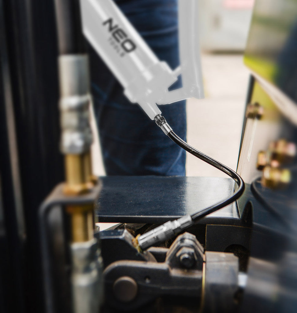 NEO TOOLS Fexibilis zsírzótömlő, 4 fogas csatlakozóval 11-502