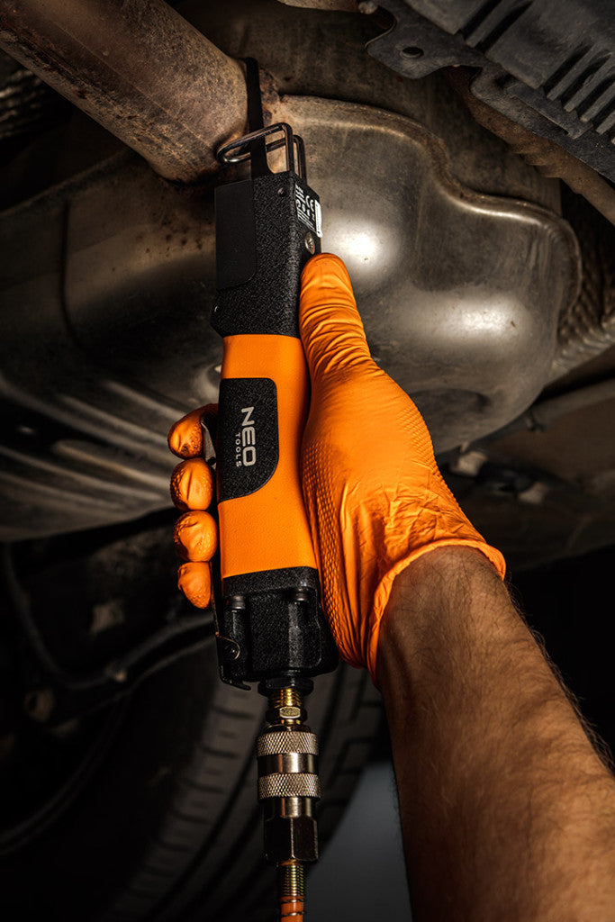 NEO TOOLS Pneumatikus orrfűrész tartozékokkal 2 év garanciával 14-034