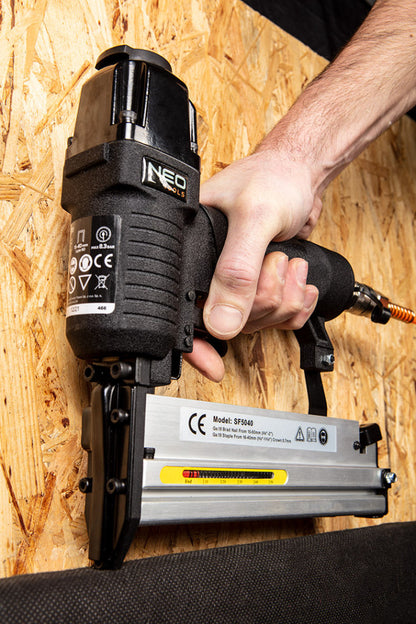 NEO TOOLS Tűzőkapocs, horganyzott 80-as tipus, pneumatikus tűzőgéphez (14-572), GA21, 6mm, 4000db 14-610