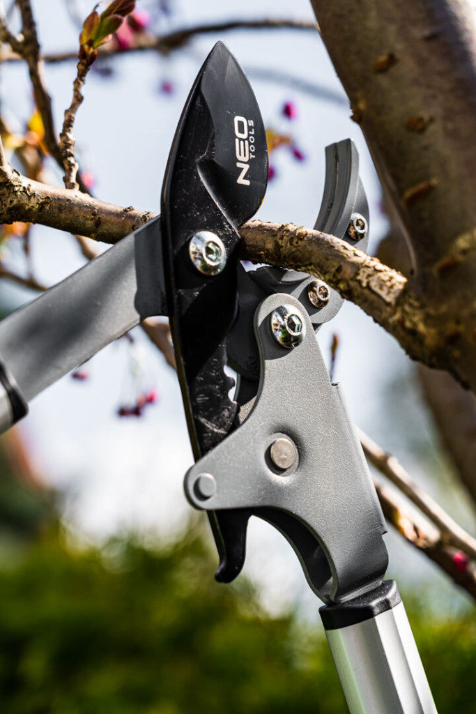 NEO TOOLS Ágvágó, rávágó, áttételes, 765mm, vágókap.: 40mm, alumínium nyél, teflon bevonat, 60% plusz erőátvitel 15-252