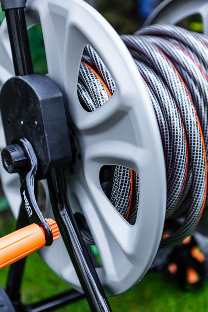 NEO TOOLS Tömlőkocsi, tömlőméret: 1/2" max60m, 3/4" max20 m, tömlővezetővel 15-792
