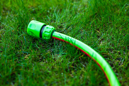 VERTO Locsolótömlő 20 m, 1/2", Professional: csomózódás, csavarodás védelem, UV álló, algásodás védelem 15G820
