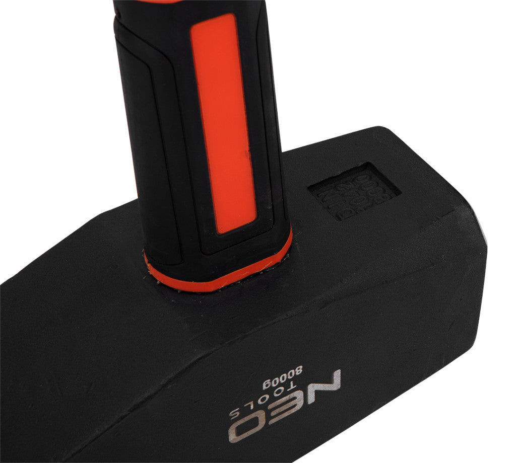 NEO TOOLS Általános kalapács 8kg, üvegszál nyél, kétkomponensű markolat 25-155