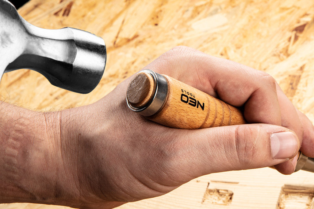 NEO TOOLS Favéső 16mm, CRV, fa nyéllel 37-816