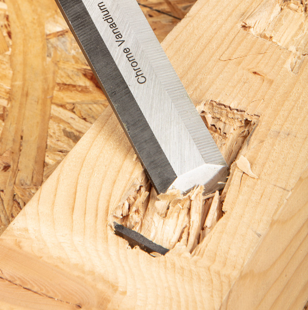 NEO TOOLS Favéső 18mm, CRV, fa nyéllel 37-818