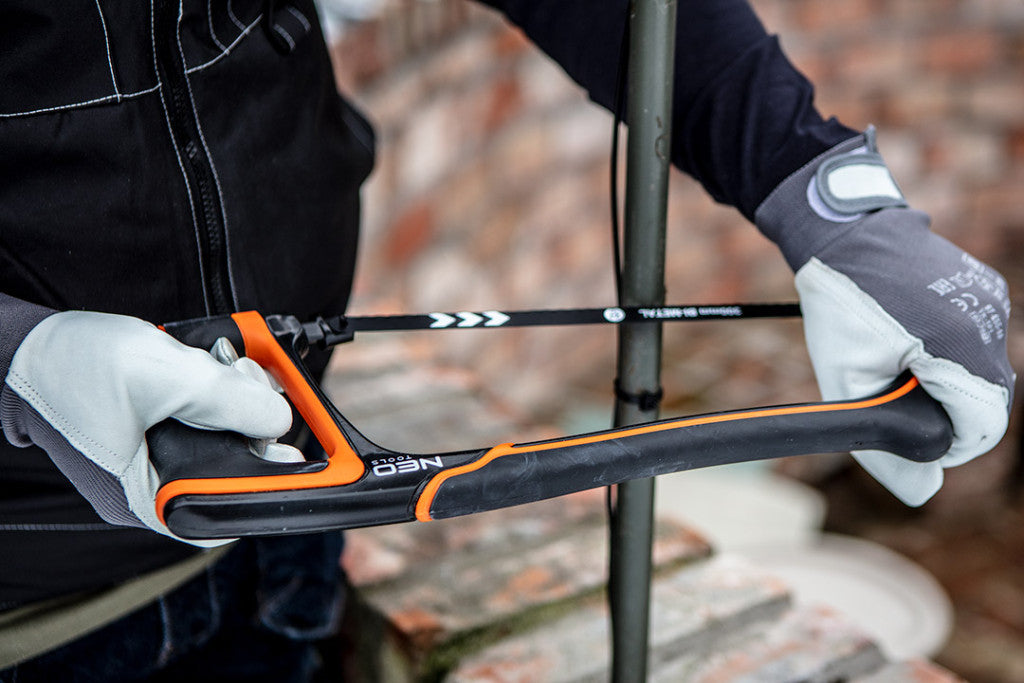NEO TOOLS Fémfűrész 300mm, kétkomponensű, markolat 43-302