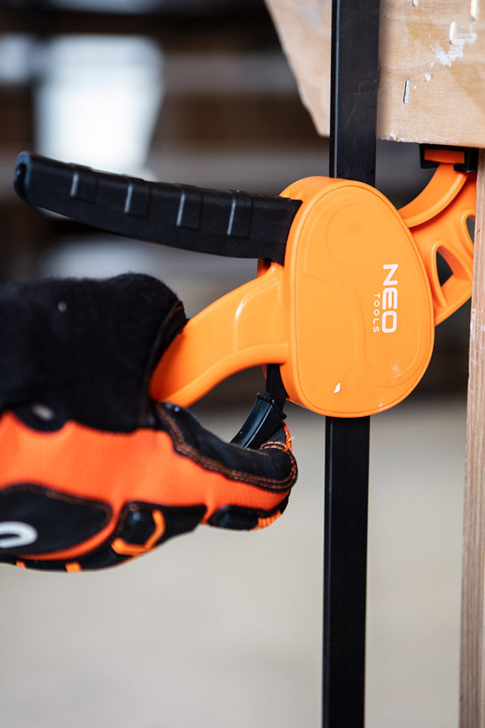 NEO TOOLS Autómata gyorsszorító, 135kg, 18"/450mm, 2 funkciós 45-502