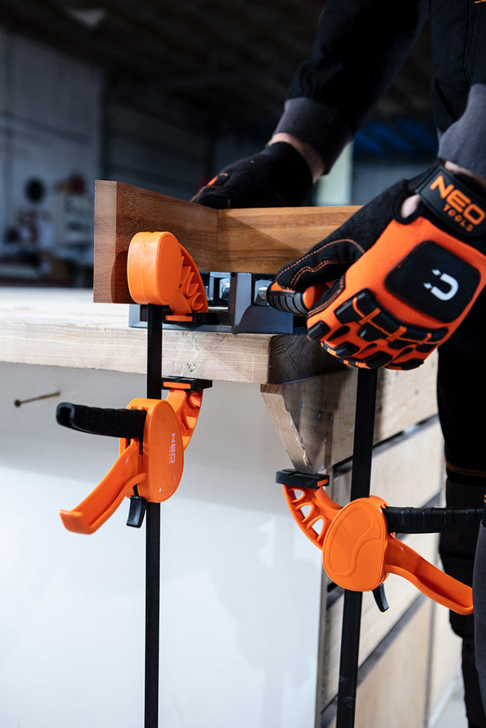 NEO TOOLS Autómata gyorsszorító, 135kg, 18"/450mm, 2 funkciós 45-502