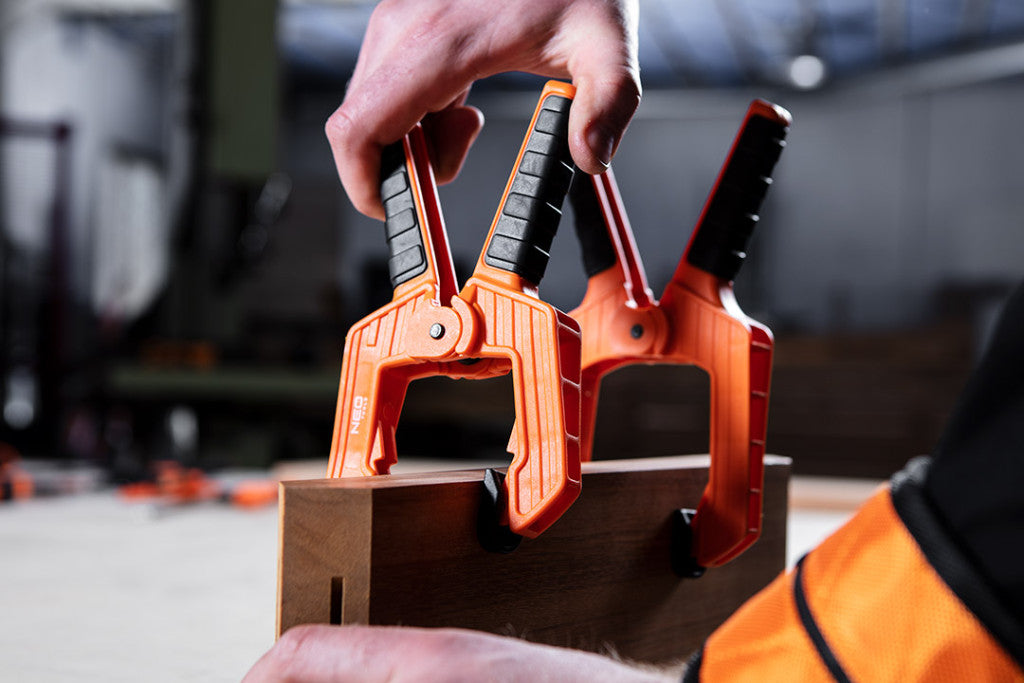 NEO TOOLS Rugós szorítócsipesz, extra erős, 2"/50mm 45-520