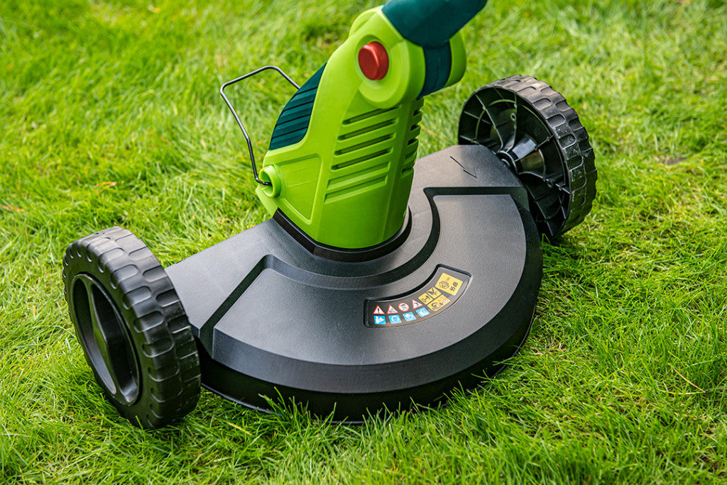 VERTO Fűszegélynyíró 550W, 2in1, vágásszélesség: 330mm 2 év garanciával 52G552