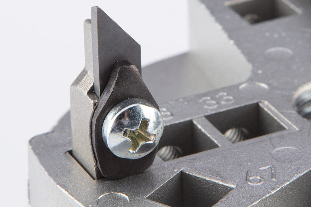 GRAPHITE CSEMPEKÖRKIVÁGÓ, állítható 33, 53, 67, 83MM 55H540