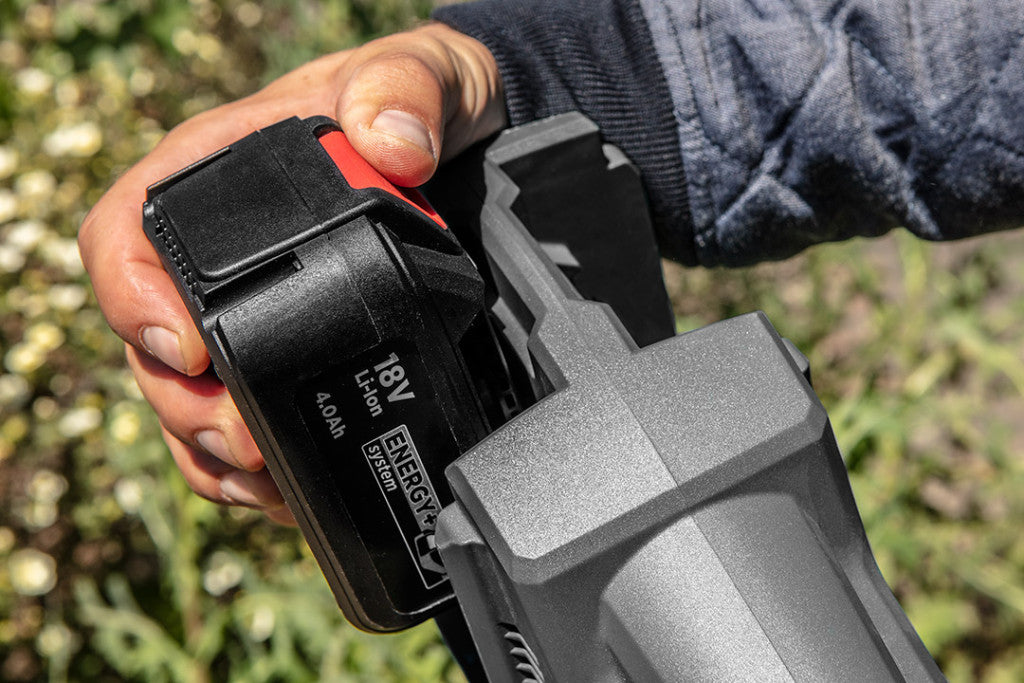 GRAPHITE Akkus fűkasza, fűszegélynyíró Energy+ 36V(2x18V), damillal, késsel, 350mm vágási szélesség, akku nélkül!!! 3 év garanciával 58G035