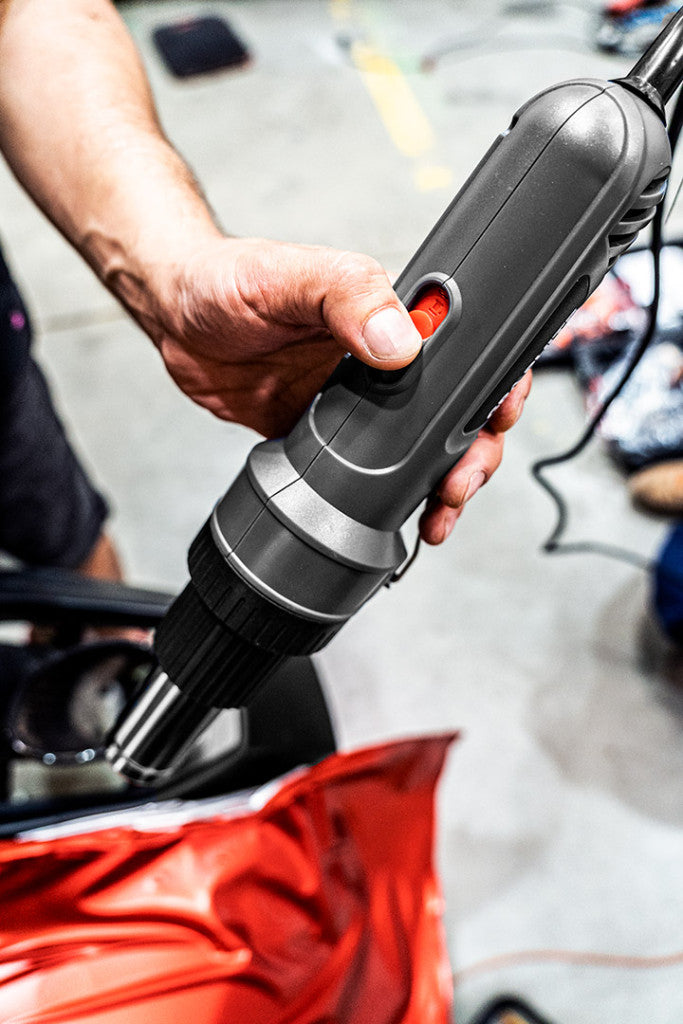 GRAPHITE Hőlégfúvó 2000W, egyenes markolat, hőfokszabályzós I: 350ºC, II: 550ºC 3 év garanciával 59G523