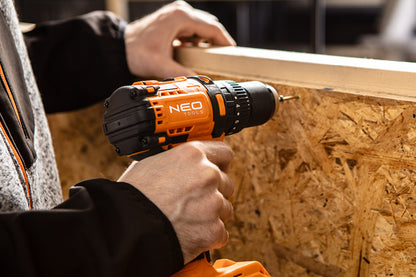 NEO TOOLS Akkus szénkefementes fúró, csavarozó, ütvefúró, Energy+, 18V Kompakt méret, 13mm fém tokmány, akku nélkül 3 év garanciával 04-619