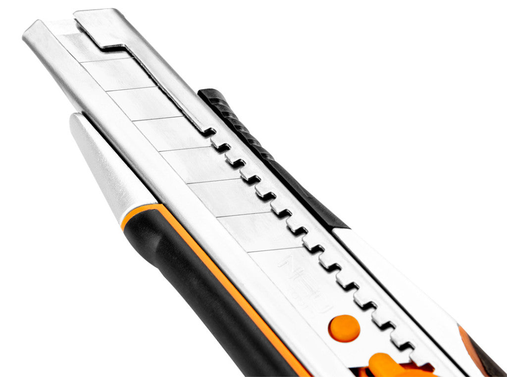 NEO TOOLS Törhető pengés kés 18mm, autómata penge rejtés, fém vezetősín 63-050