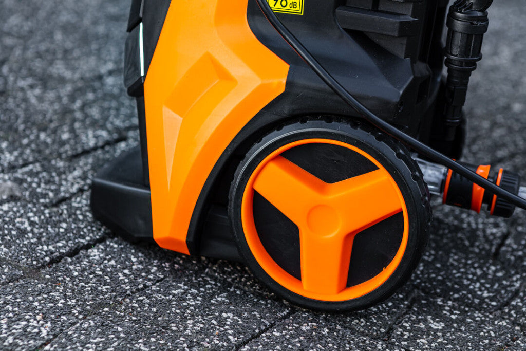 NEO TOOLS Magasnyomású mosó 2000W, 100 bar (max. 150 bar) 3 év garanciával 04-705