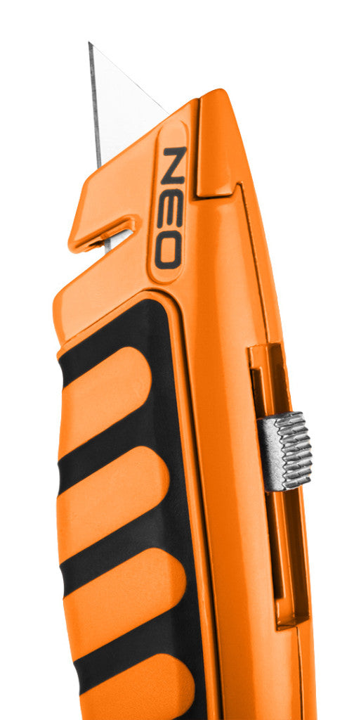 NEO TOOLS Trapézpengés kés, alu házas  63-707