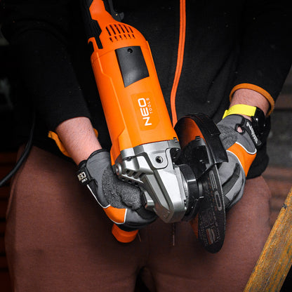 NEO TOOLS Sarokcsiszoló, 3000W, 230mm, 3m-es gumikábel, 3 állású markolat, gyorszáras rögzítőanya 3 év garanciával 04-715