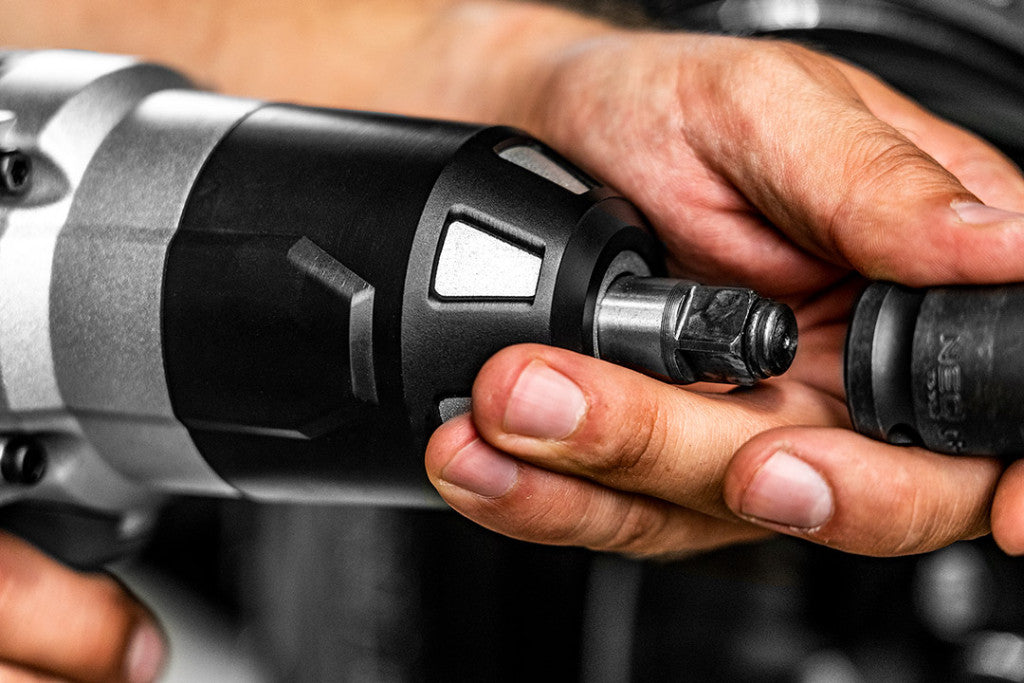NEO TOOLS Ütvecsavarozógép 1020W, 950Nm 3 év garanciával 04-720