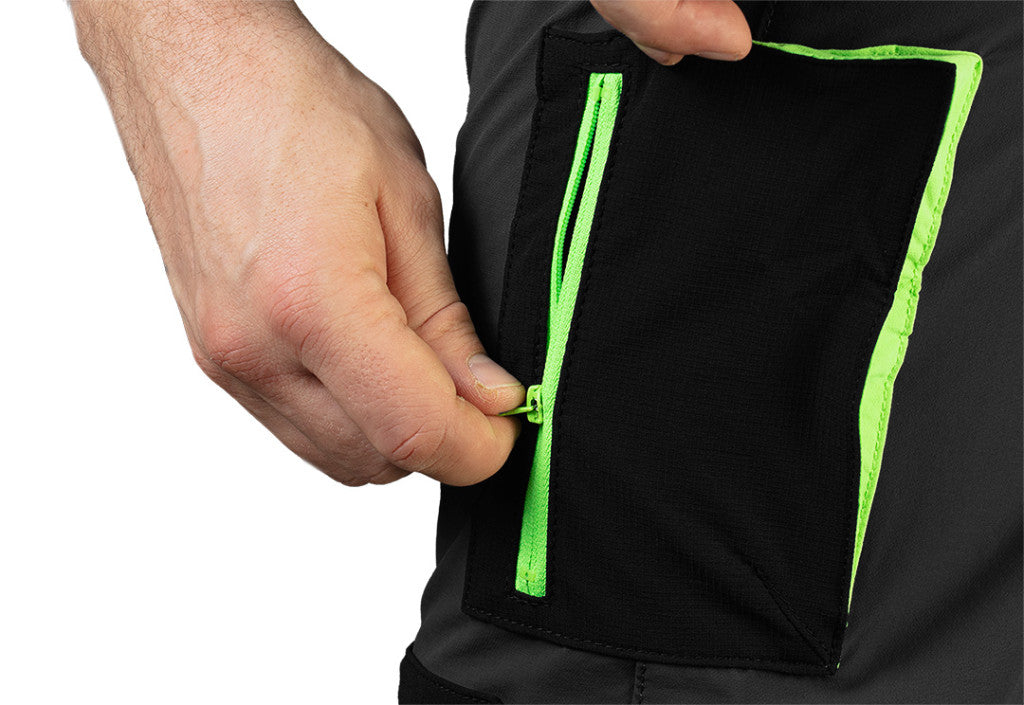 NEO TOOLS Rövid munkásnadrág, PRÉMIUM, 90% POLIAMID 10%ELASZTÁN, 4 IRÁNYÚ SZTRECCS ANYAG, FEKETE, XXXL 81-277-XXXL