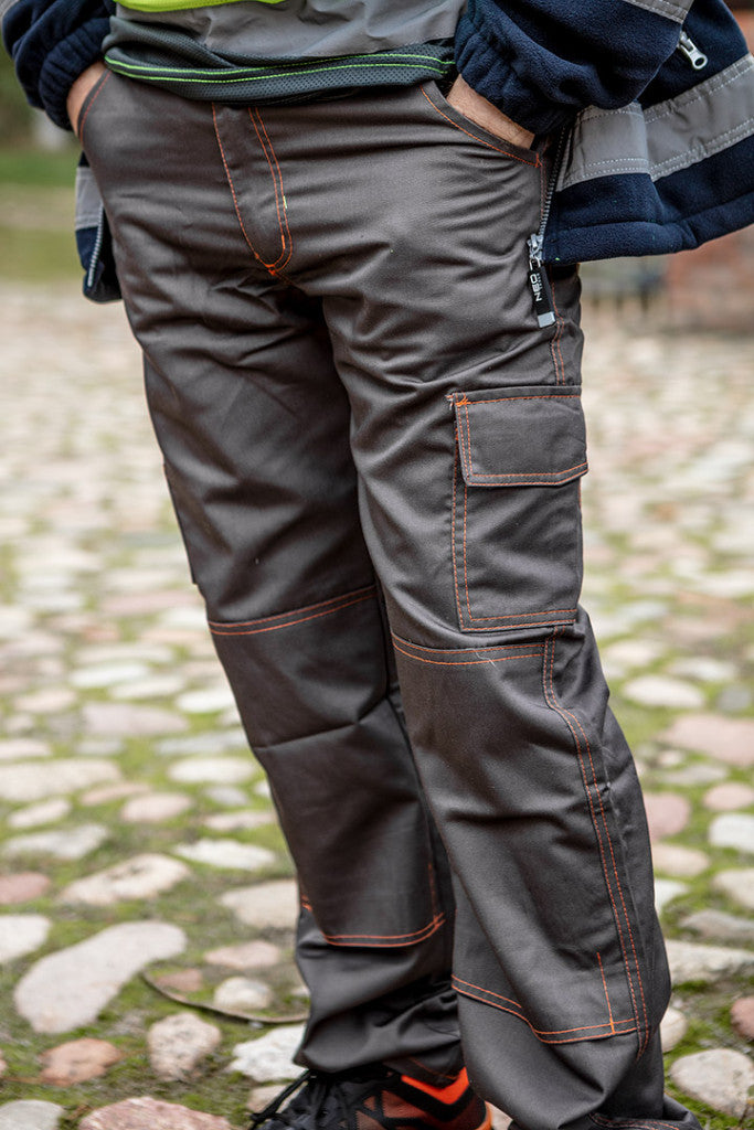NEO TOOLS Munkásnadrág, BASIC, XL/56, 35% pamut, 65% polyester, 245 g/m2, Többfunkciós zsebek, térdprotektor zseb, XL 81-420-XL