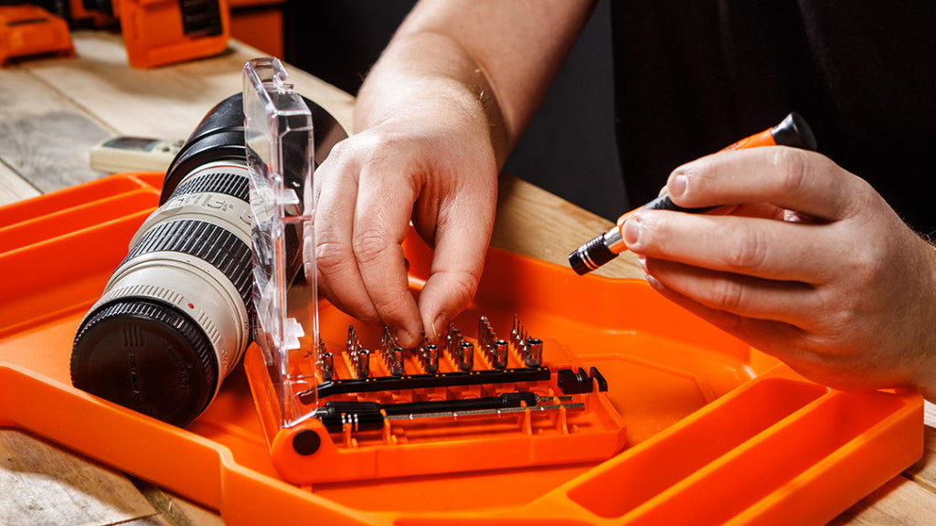 NEO TOOLS Műszerész, precíziós csavarhúzókészlet, bitekkel, nyéllel és hosszabbító szárakkal, 45db-os 06-111-1