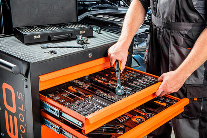 NEO TOOLS Műhelykocsi 6 fiókkal, 680x460x1030mm, szerszámkocsi 25 év garanciával 84-221