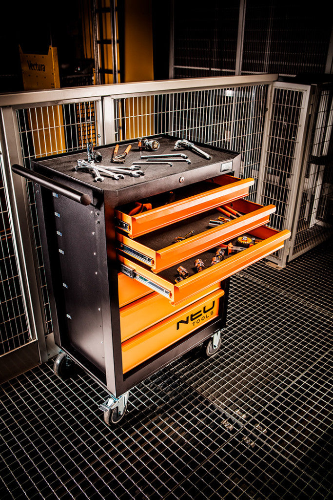 NEO TOOLS Műhelykocsi 6 fiókkal, 680x460x1030mm, szerszámkocsi 25 év garanciával 84-221