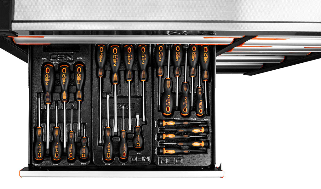 NEO TOOLS Műhelykocsi PRO, 12 fiókos, 229 szerszámmal, szerszámkocsi 84-225+G