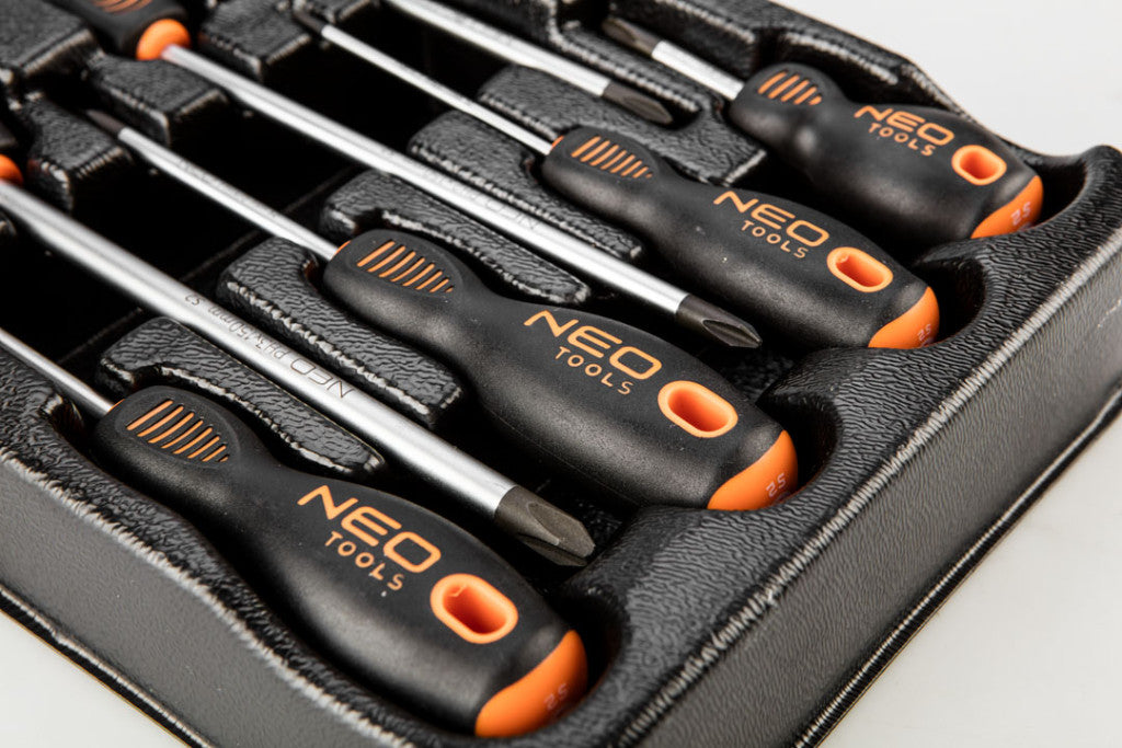 NEO TOOLS Csavarhúzó készlet, PH, 7db, műhelykocsitálcával 25 év garanciával 84-232