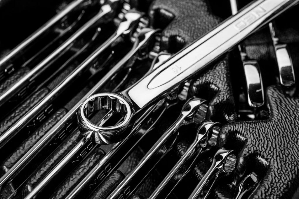 NEO TOOLS Csillag-villáskulcs készlet 14db, 6-19mm, műhelykocsitálcával 25 év garanciával 84-234