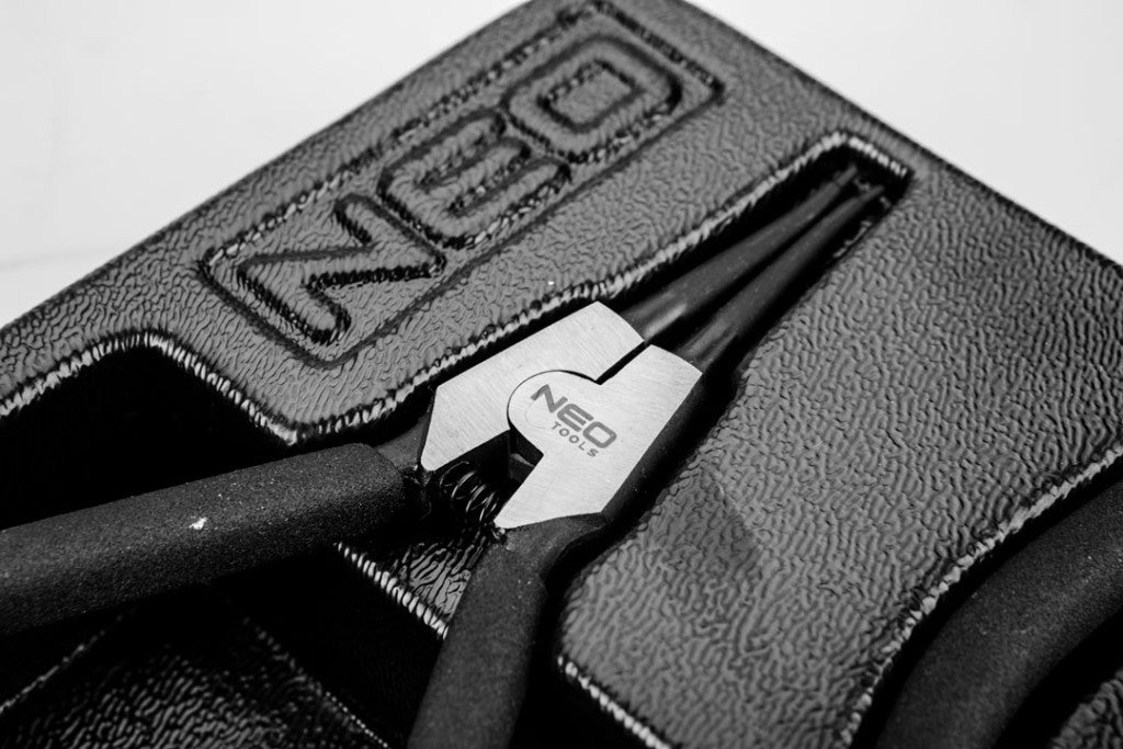 NEO TOOLS Zégergyűrű Fogókészlet, 4db, műhelykocsitálcával 25 év garanciával 84-240
