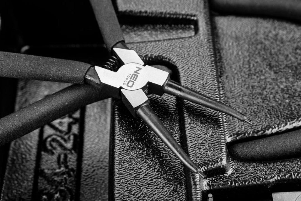 NEO TOOLS Zégergyűrű Fogókészlet, 4db, műhelykocsitálcával 25 év garanciával 84-240