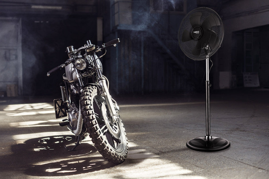 NEO TOOLS Műhely Álló ventilátor 100W, átmérő 45cm, 3 sebességfokozat, forgó 2 év garanciával 90-003