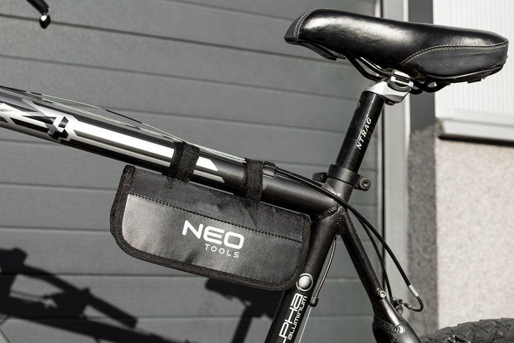 NEO TOOLS Kerékpár szerszámkészlet, 15 részes, vázra rögzíthető 91-013