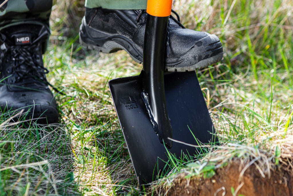 NEO TOOLS Ásólapát, fém nyél, műanyag markolat, Minimum rendelés: 4db 95-007