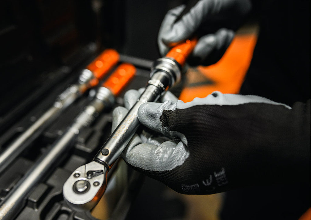 NEO TOOLS Munkakesztyű, nitril bevonatú poliészter, 4131X, 11, Rendelési egység: 12db 97-647-11